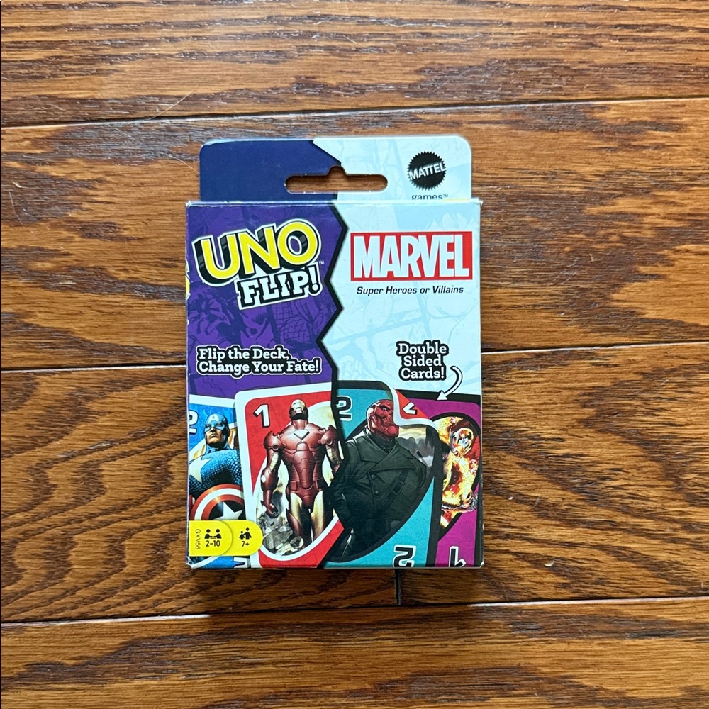 Mattel UNO Flip! Marvel Card Game - Red, Blue, Black